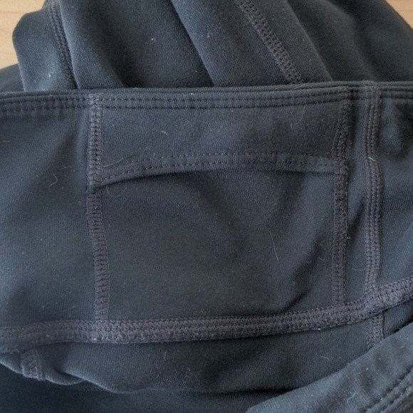 Athleta Mind Over Matter Black Lattice Detail Capri Legging Size Extra Small - Picture 13 of 16